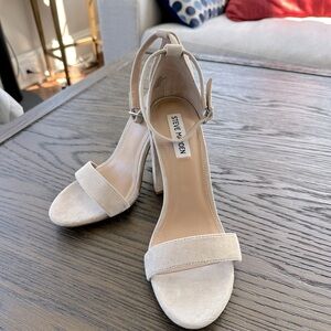 Steve Madden Block heel Sandals